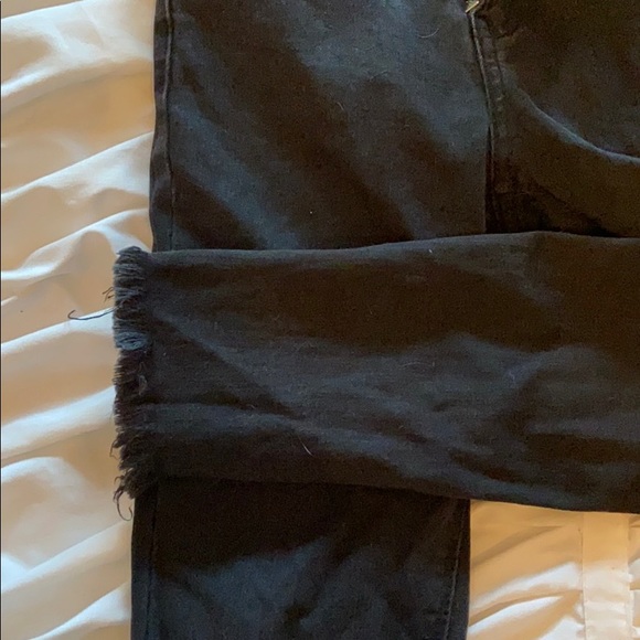 Brandy melville black denim jeans size xs - Picture 3 of 3